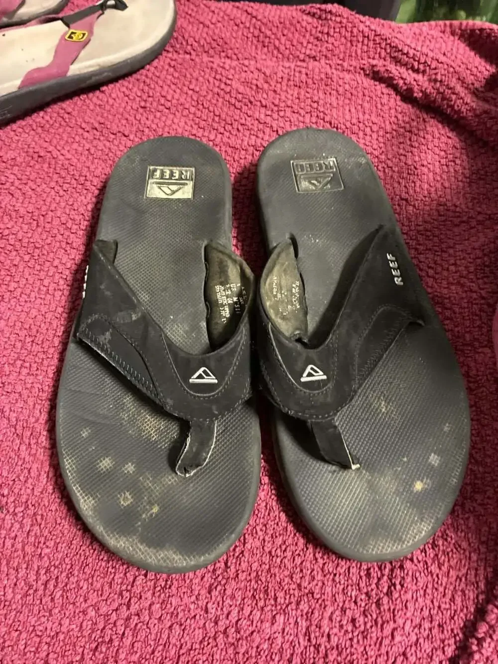 Reef Fanning Men's Black/Silver Flip Flop Sandals with Bottle Opener